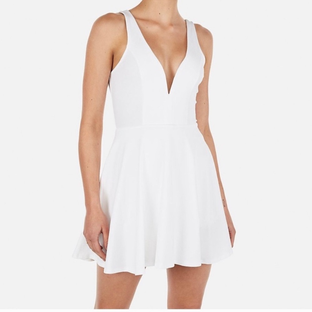 White Deep V express dress with shorts